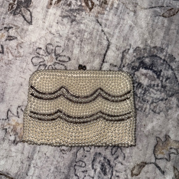 Walborg Handbags - Walborg Cream Beaded Clutch Art Deco Design